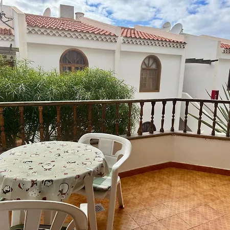 דירה With Pool At Bounganvillas San Eugenio אדחה